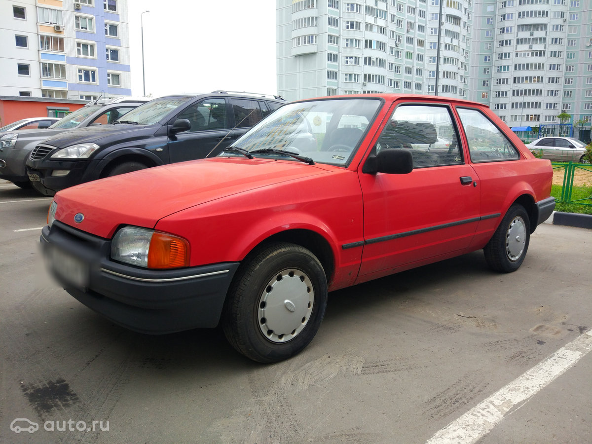 ford escort 1987