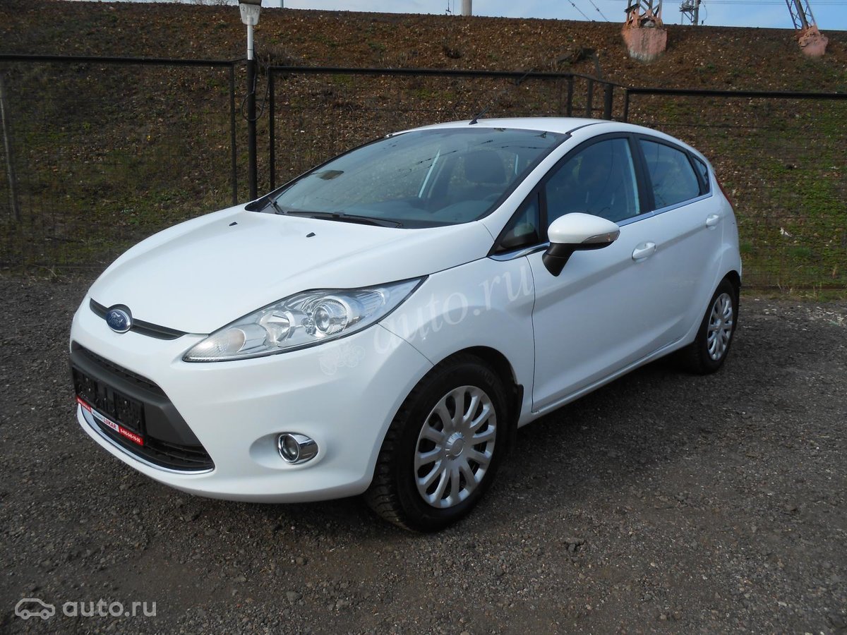 форд фиеста 2011 года фото