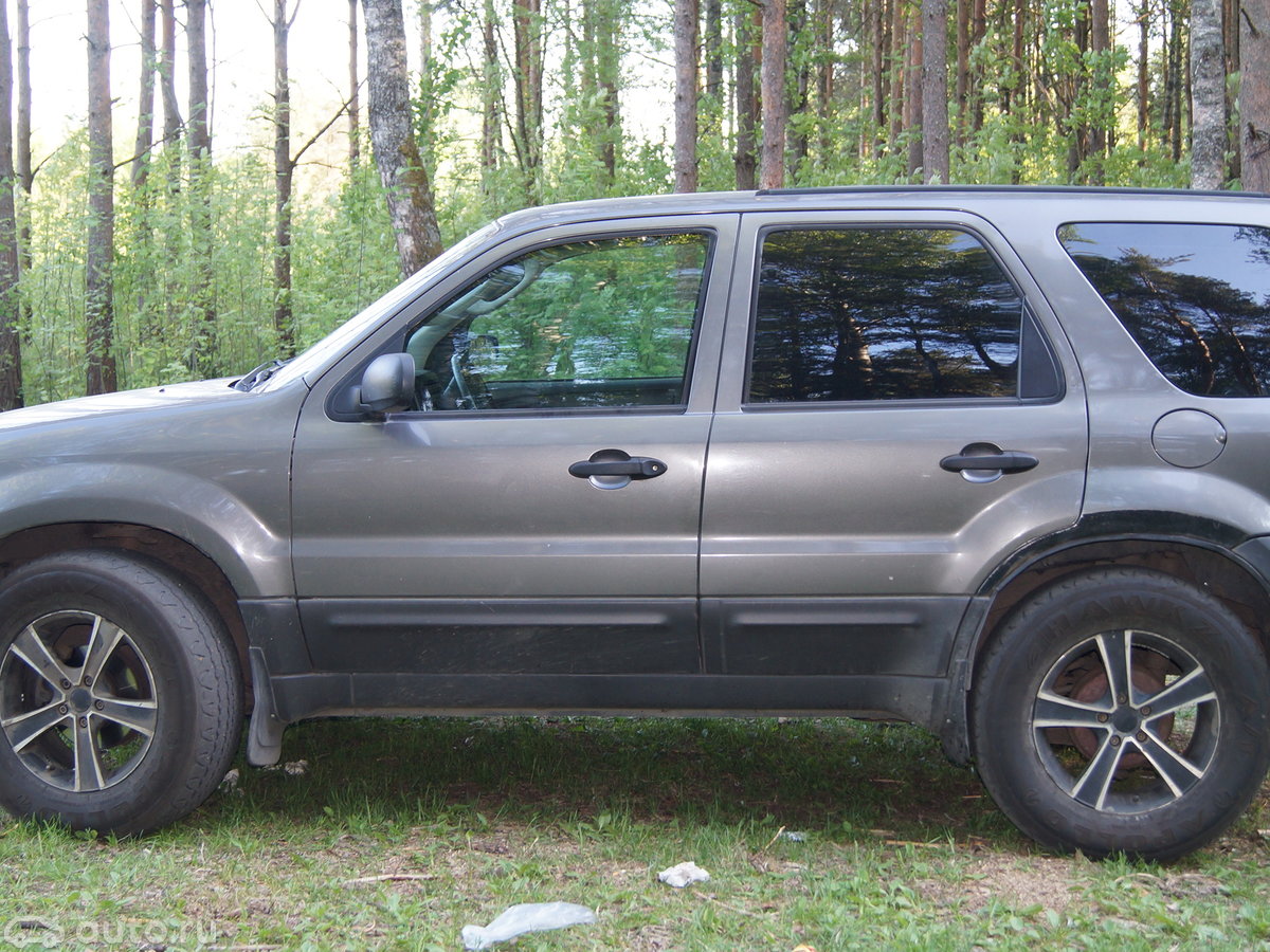 автомобили форд 2005