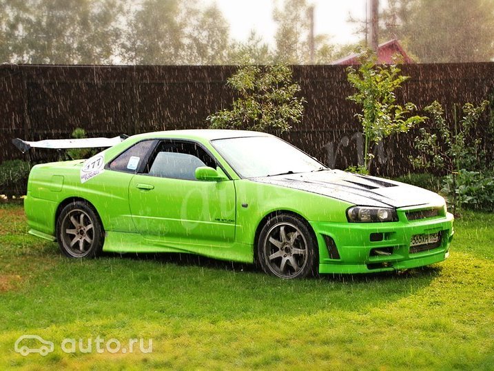 nissan skyline 2000 года