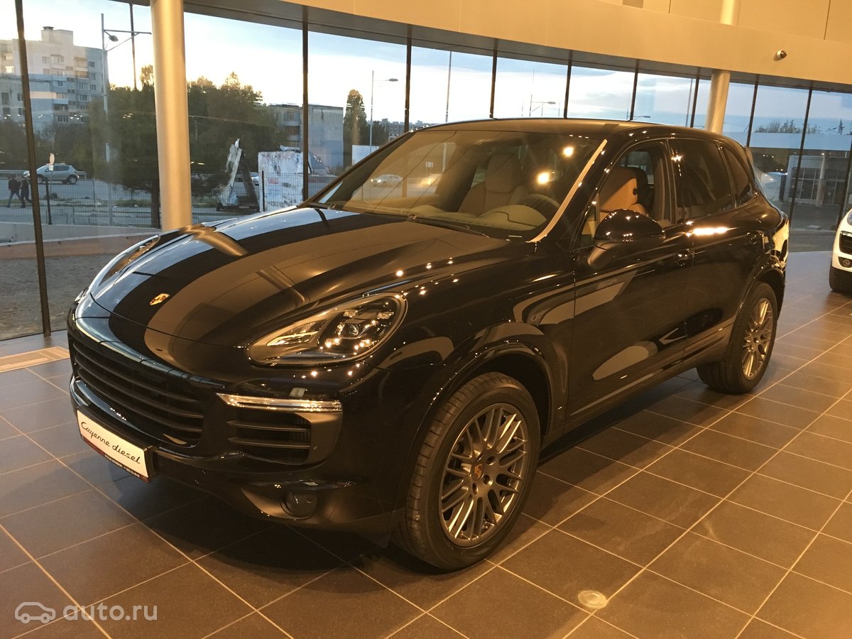 новый черный porsche cayenne