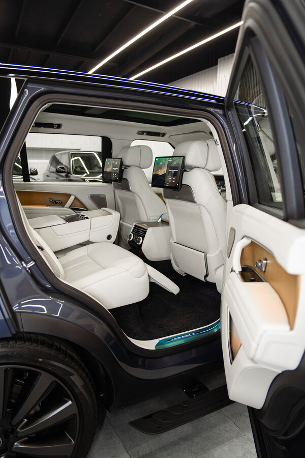 Land Rover Range Rover - 2 от автора AvA GmbH в Бортжурнале