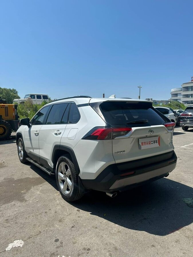 Toyota RAV4 - 2 от автора Денис в Бортжурнале