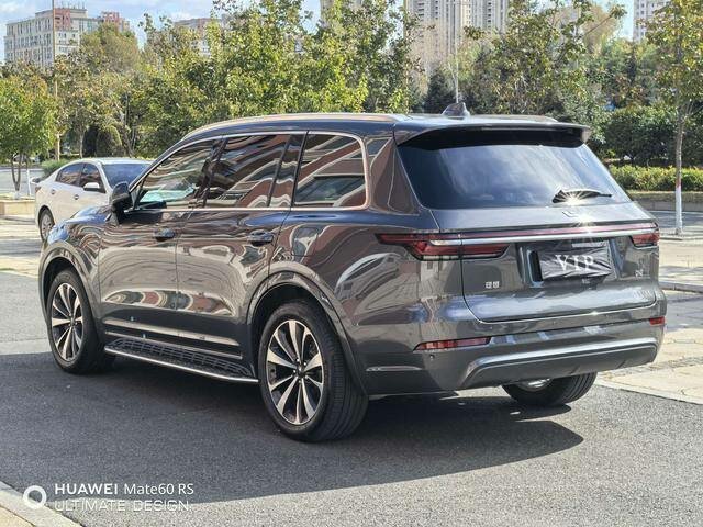 Lixiang One - 5 от автора Михаил в Бортжурнале