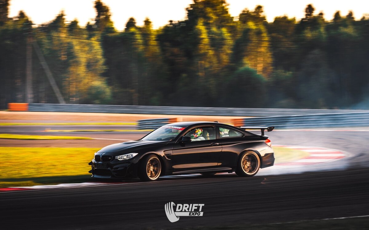 BMW M4 - 1 от автора Максим в Бортжурнале