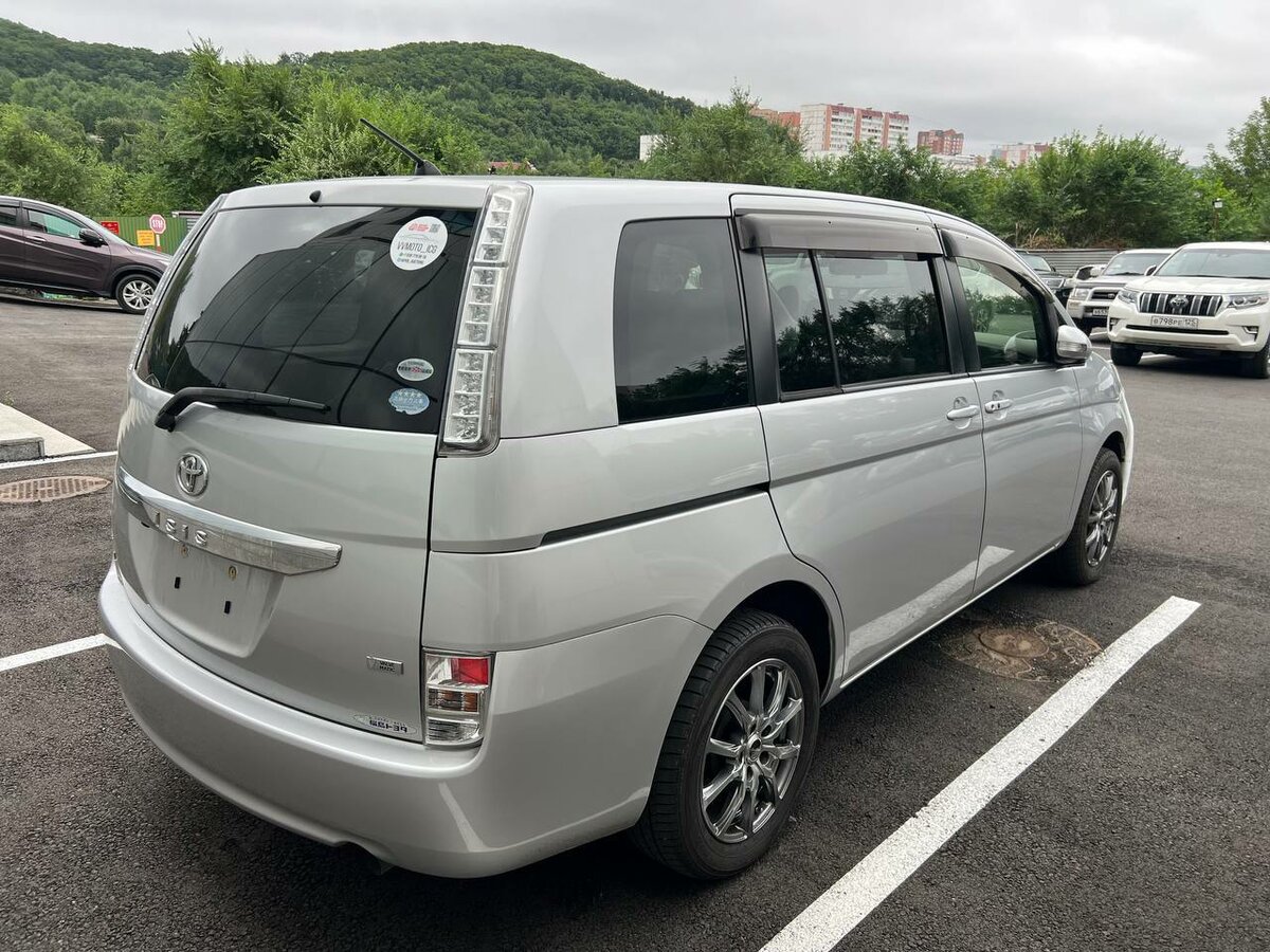 Toyota ISis - 4 от автора VVMOTO в Бортжурнале