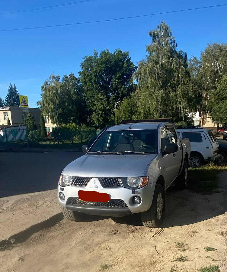 Mitsubishi L200 - 1 от автора Виктор в Бортжурнале