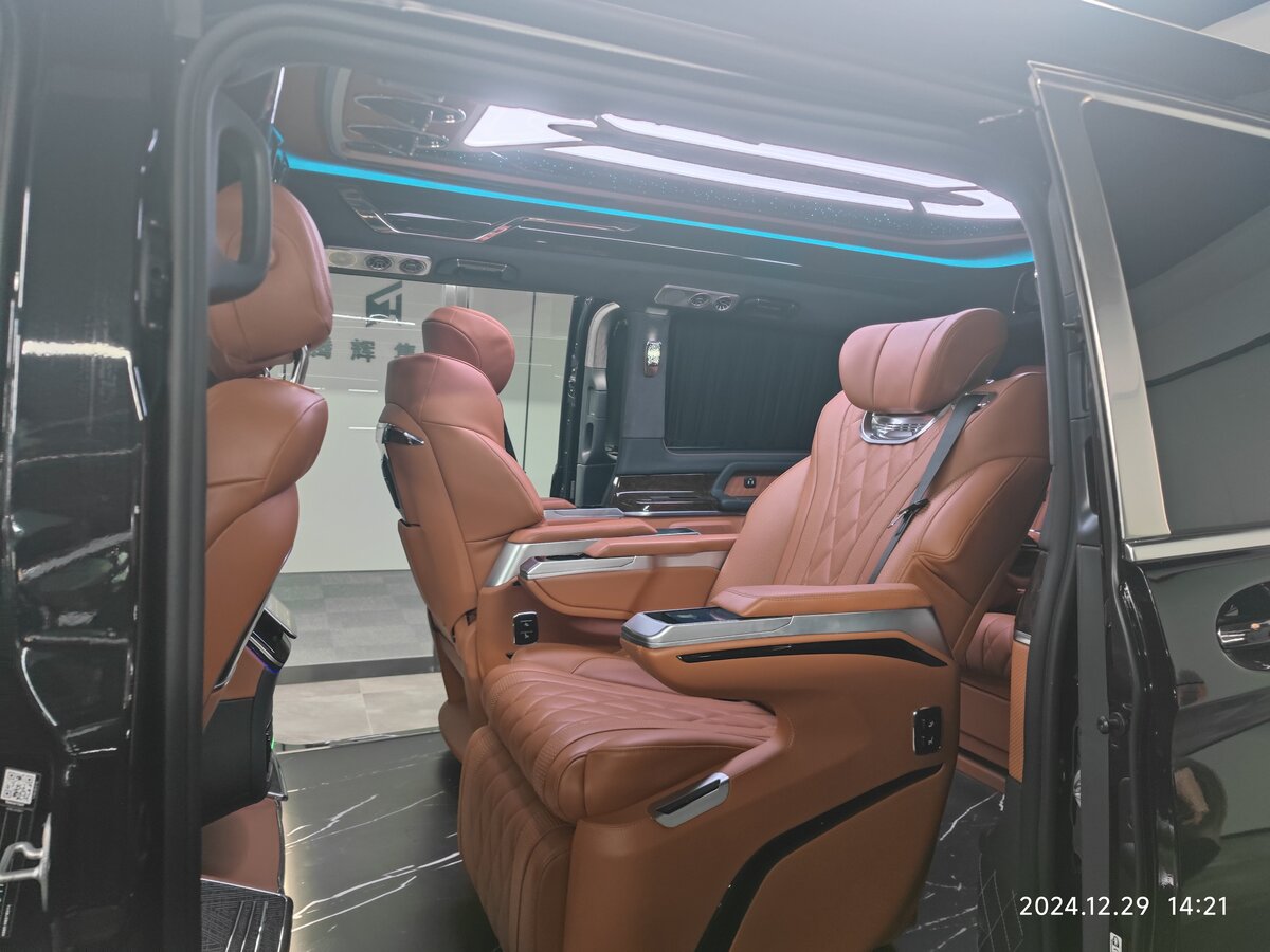 Mercedes-Benz V-Класс - 17 от автора Оранжевое купе в Бортжурнале
