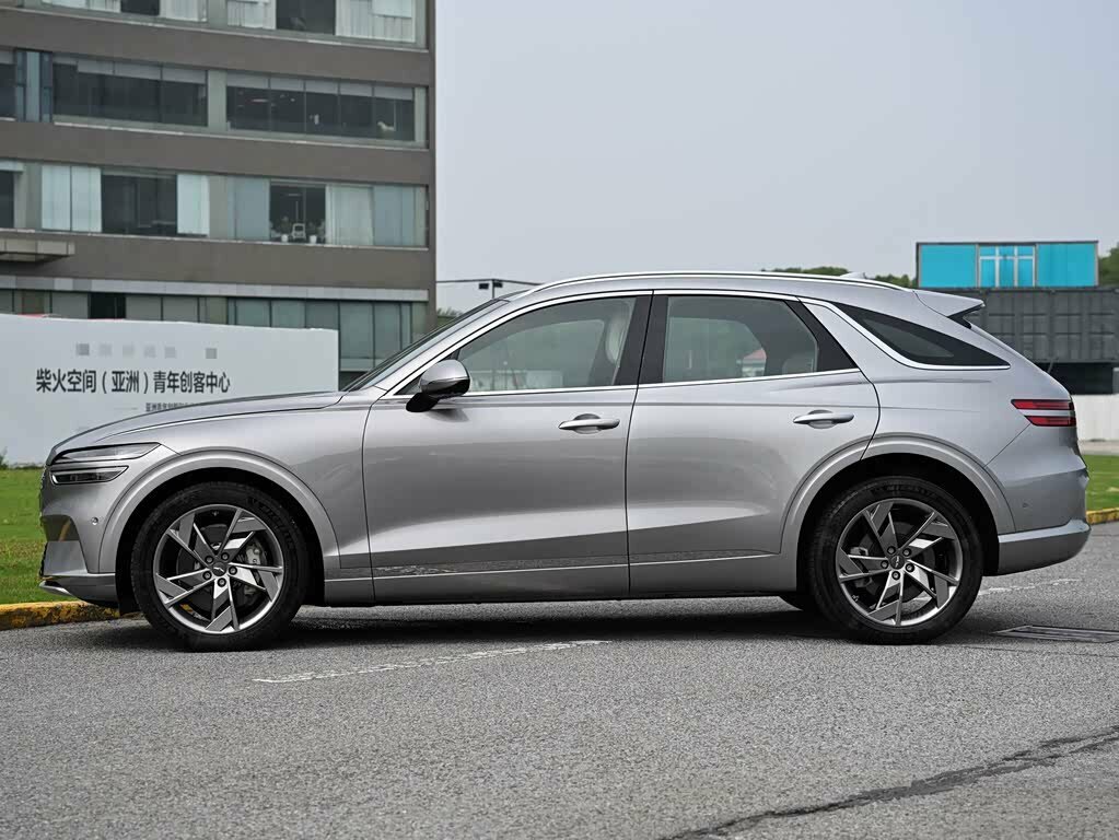 Genesis GV70 - 5 от автора Auto Privoz в Бортжурнале