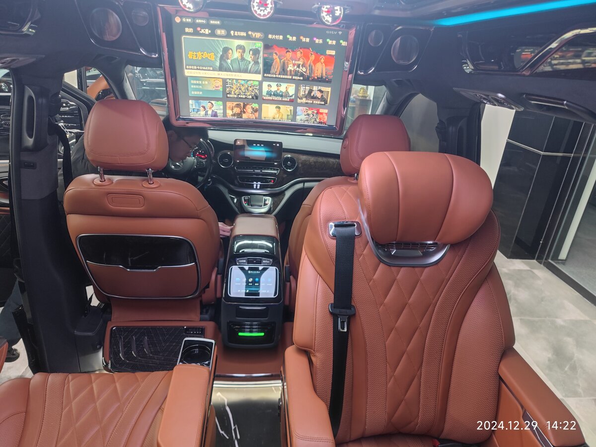Mercedes-Benz V-Класс - 14 от автора Оранжевое купе в Бортжурнале