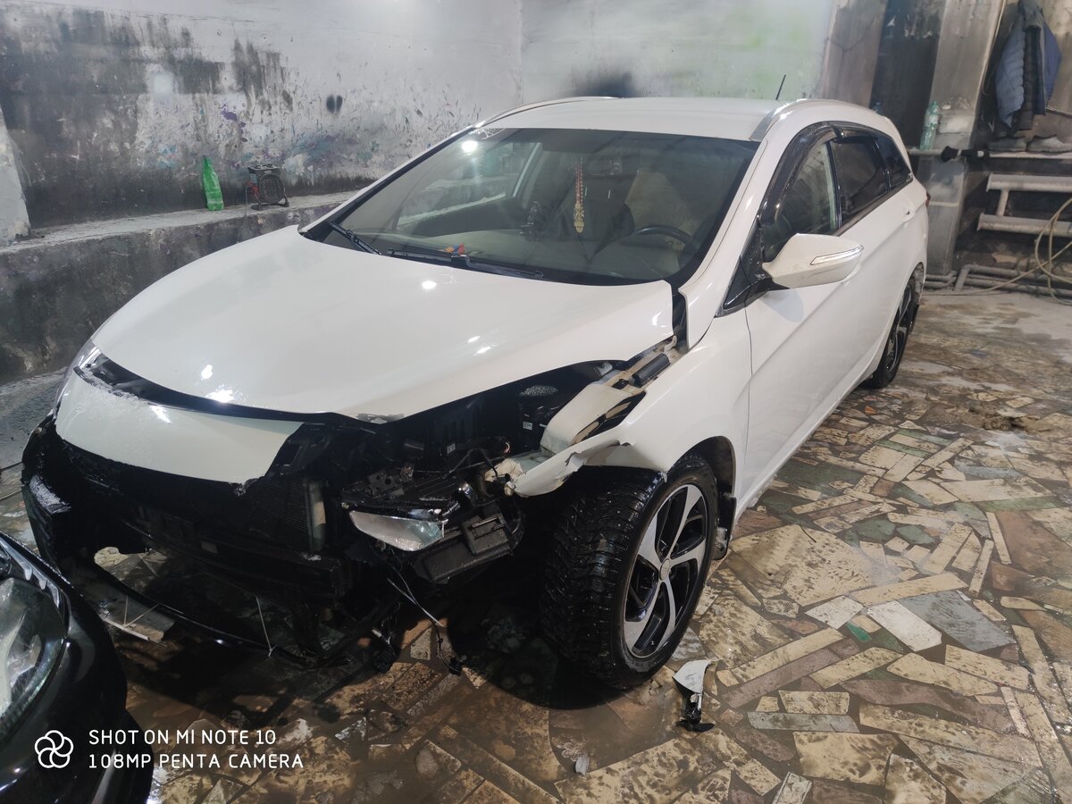 Hyundai i40 - 1 от автора Атом в Бортжурнале