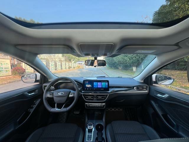 Ford Focus - 6 от автора Синий седан в Бортжурнале
