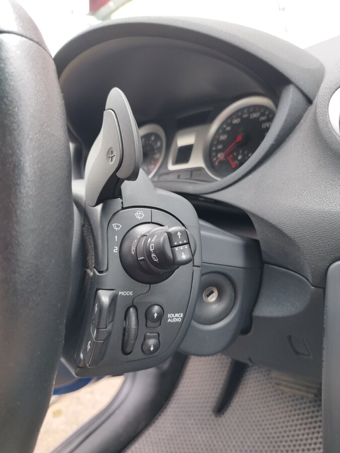 Renault Clio - 3 от автора Алексей в Бортжурнале