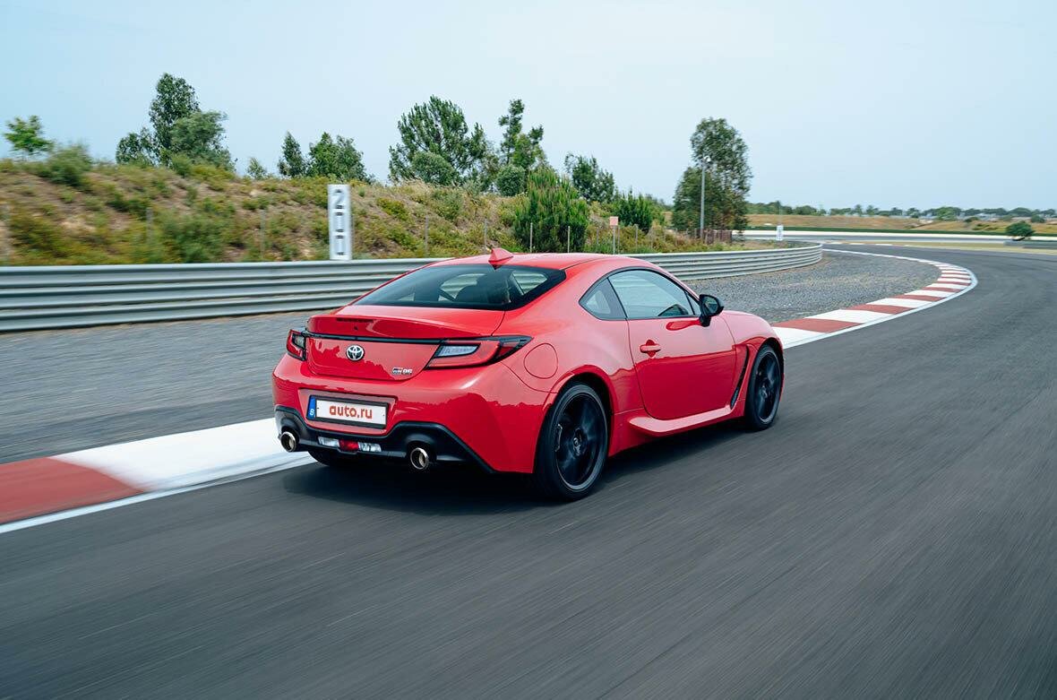 Toyota GR86 - 2 от автора WESTMOTORS.RU в Бортжурнале