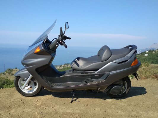 Yamaha majesty 250 2025