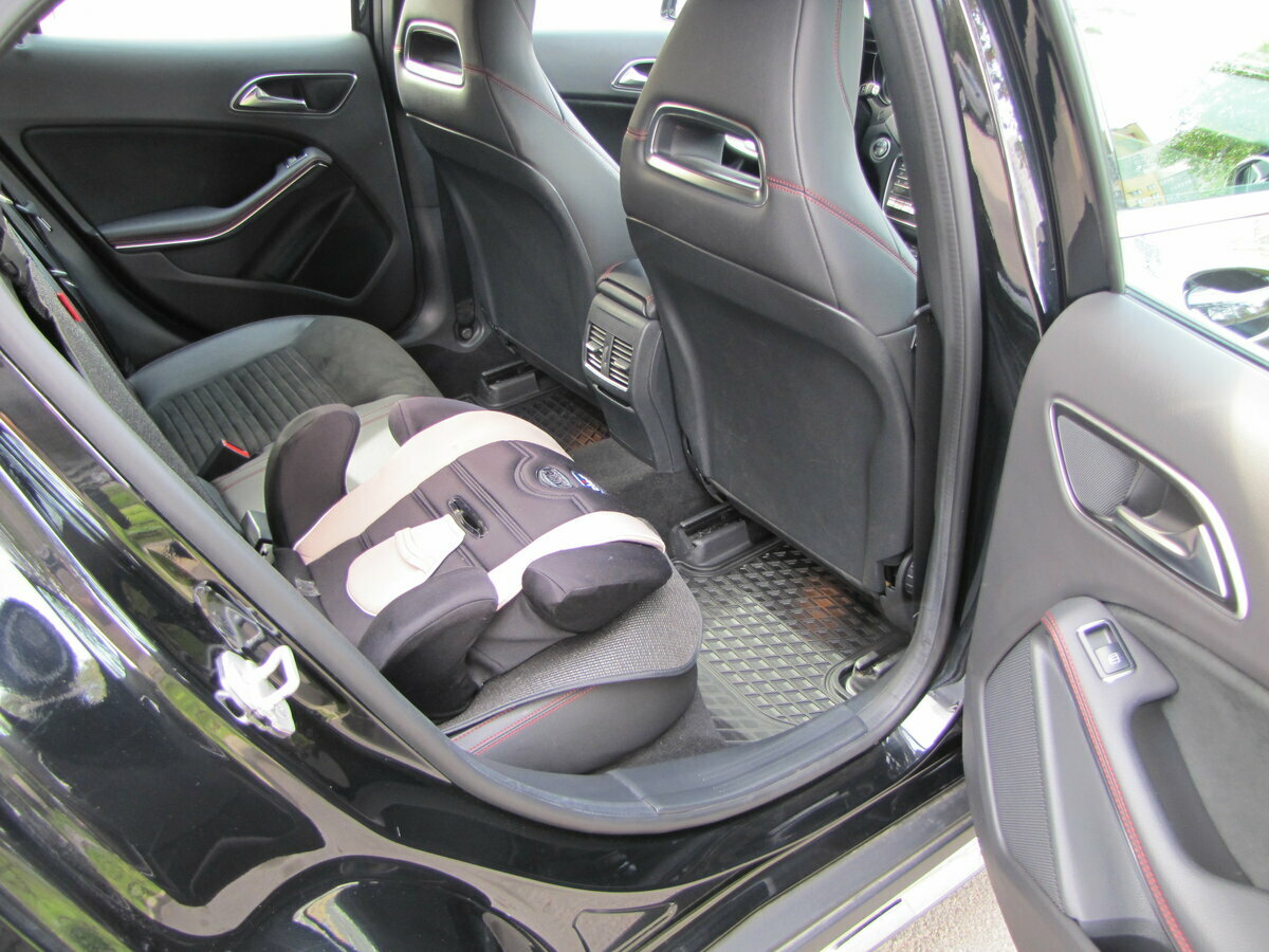 Mercedes-Benz GLA - 12 от автора Роман в Бортжурнале