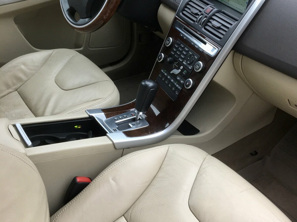 Volvo XC60 - 8 от автора Андрей в Бортжурнале