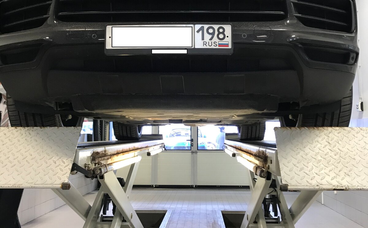 Porsche Cayenne - 12 от автора Игорь П. в Бортжурнале