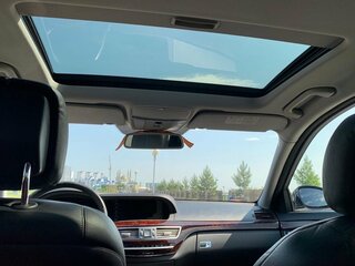 Mercedes-Benz S-Класс - 24 от автора Зелёный седан в Бортжурнале