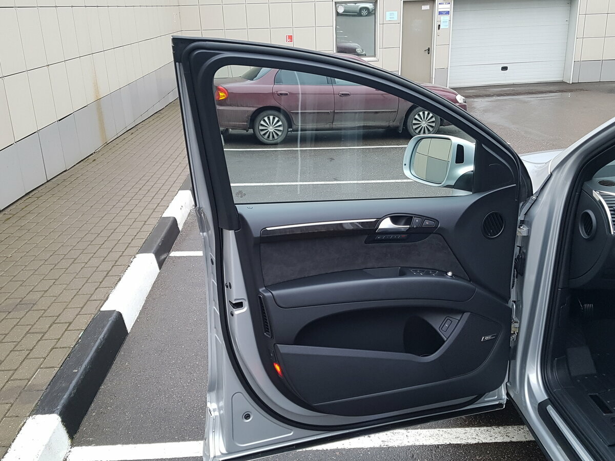 Audi Q7 - 16 от автора Роман в Бортжурнале