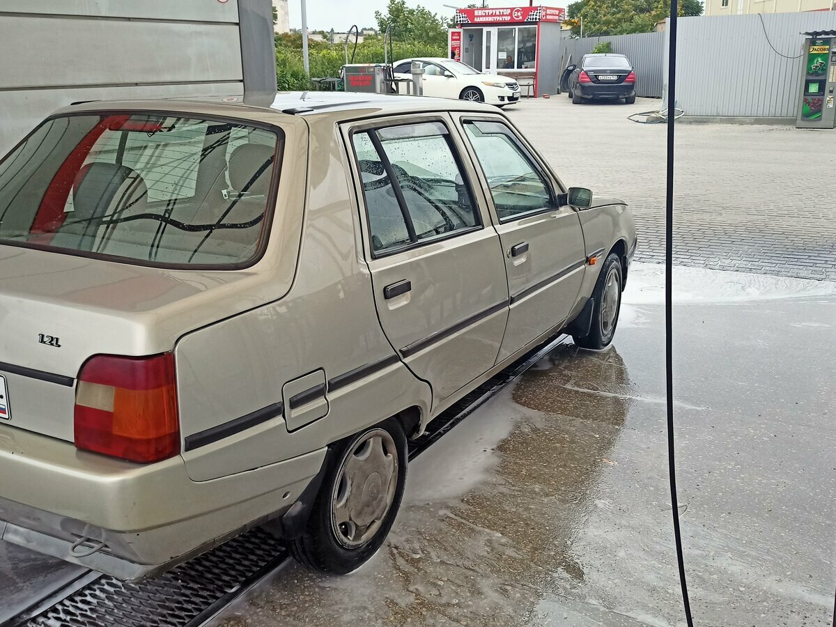 ЗАЗ 1103 «Славута» - 5 от автора Чёрный лимузин в Бортжурнале