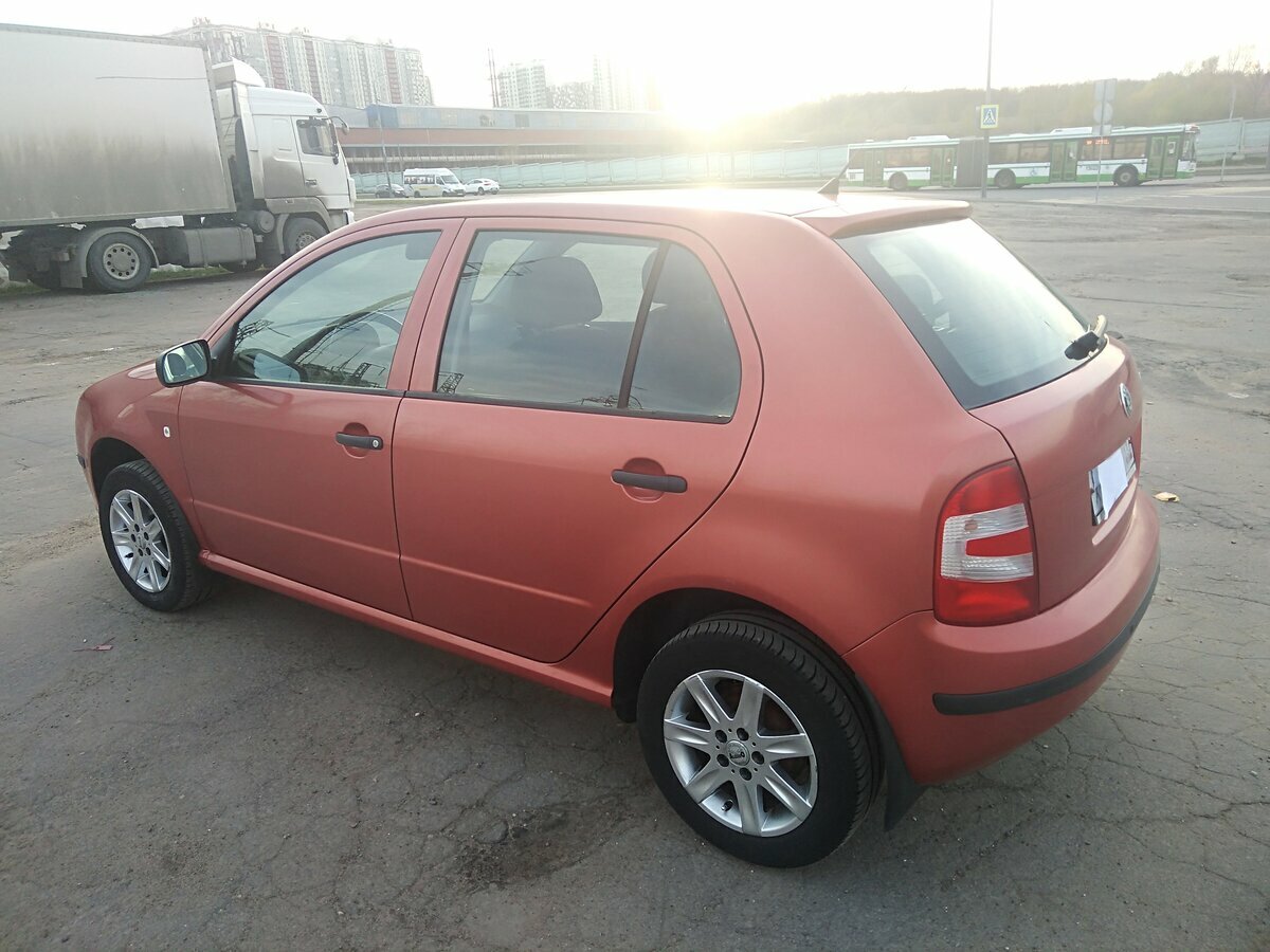 Skoda Fabia - 5 от автора Чёрный седан в Бортжурнале