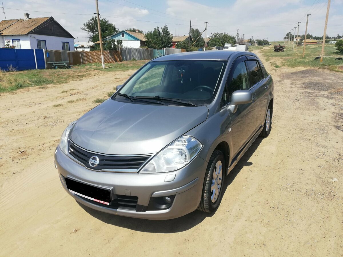 Nissan Tiida - 1 от автора Раиль в Бортжурнале