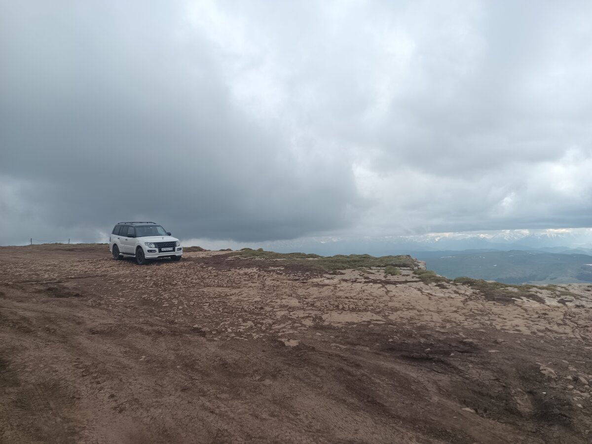 Mitsubishi Pajero - 2 от автора ug-box в Бортжурнале
