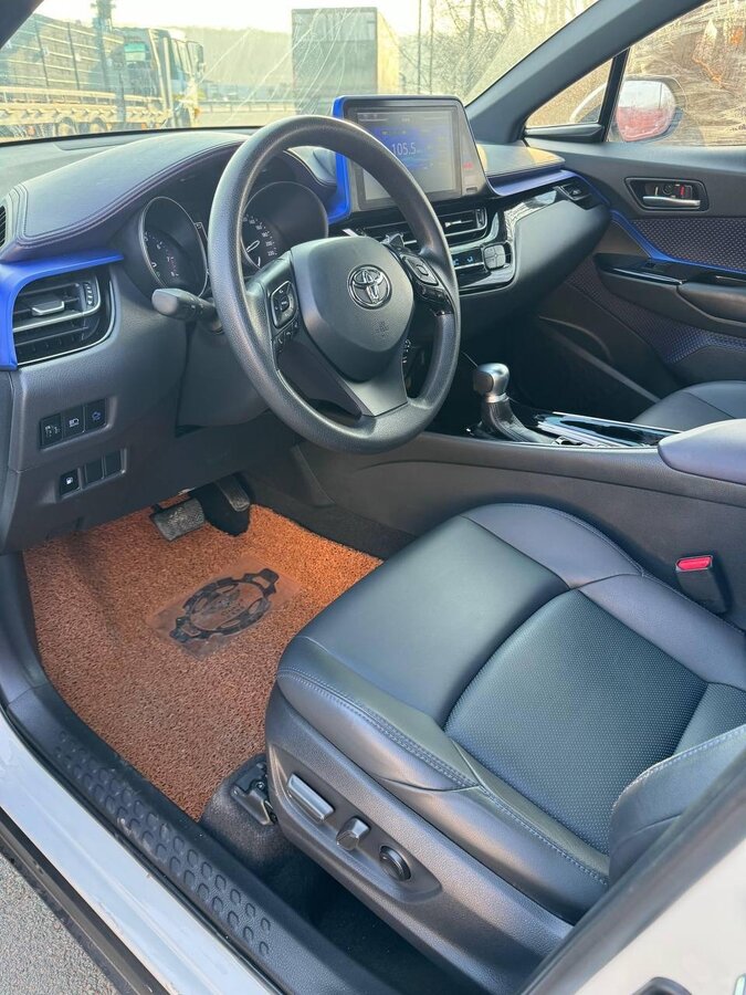 Toyota C-HR - 3 от автора Сергей в Бортжурнале