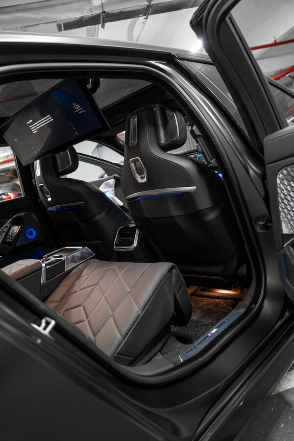 BMW 7 серии - 9 от автора WeOne в Бортжурнале