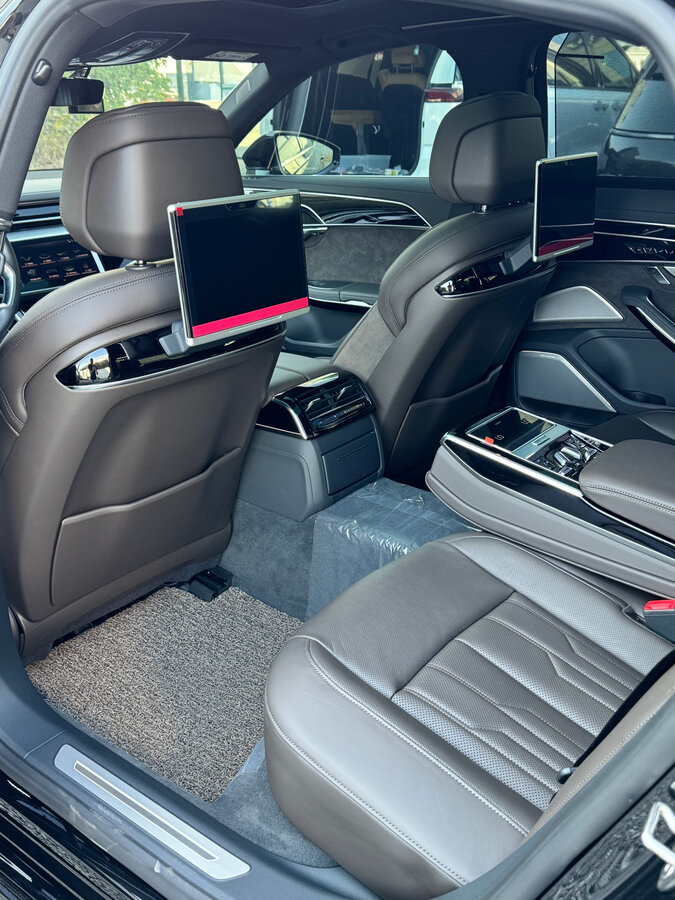 Audi A8 - 12 от автора Григорий в Бортжурнале