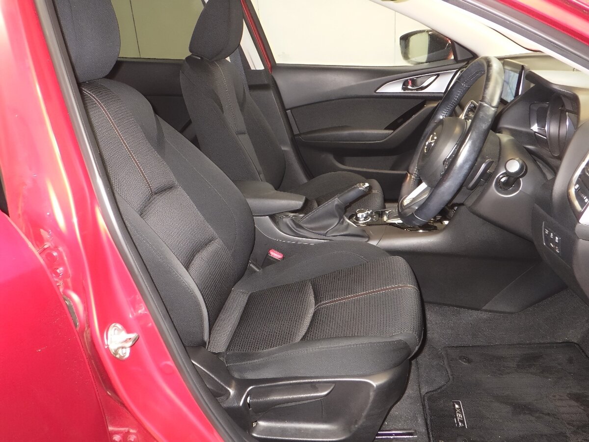 Mazda Axela - 5 от автора Япония Транзит в Бортжурнале