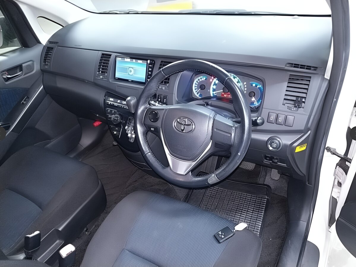 Toyota ISis - 5 от автора Япония Транзит в Бортжурнале