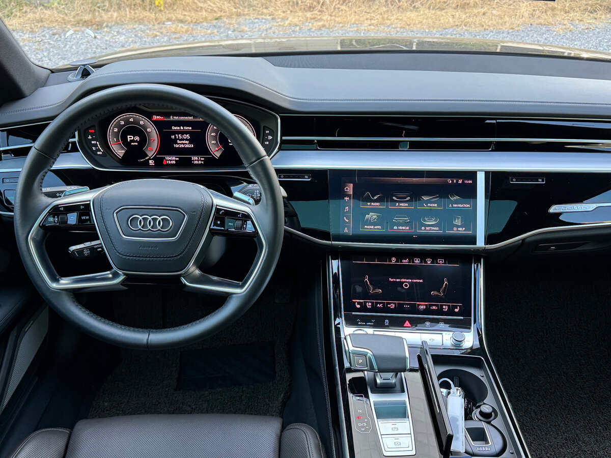 Audi A8 - 14 от автора Григорий в Бортжурнале