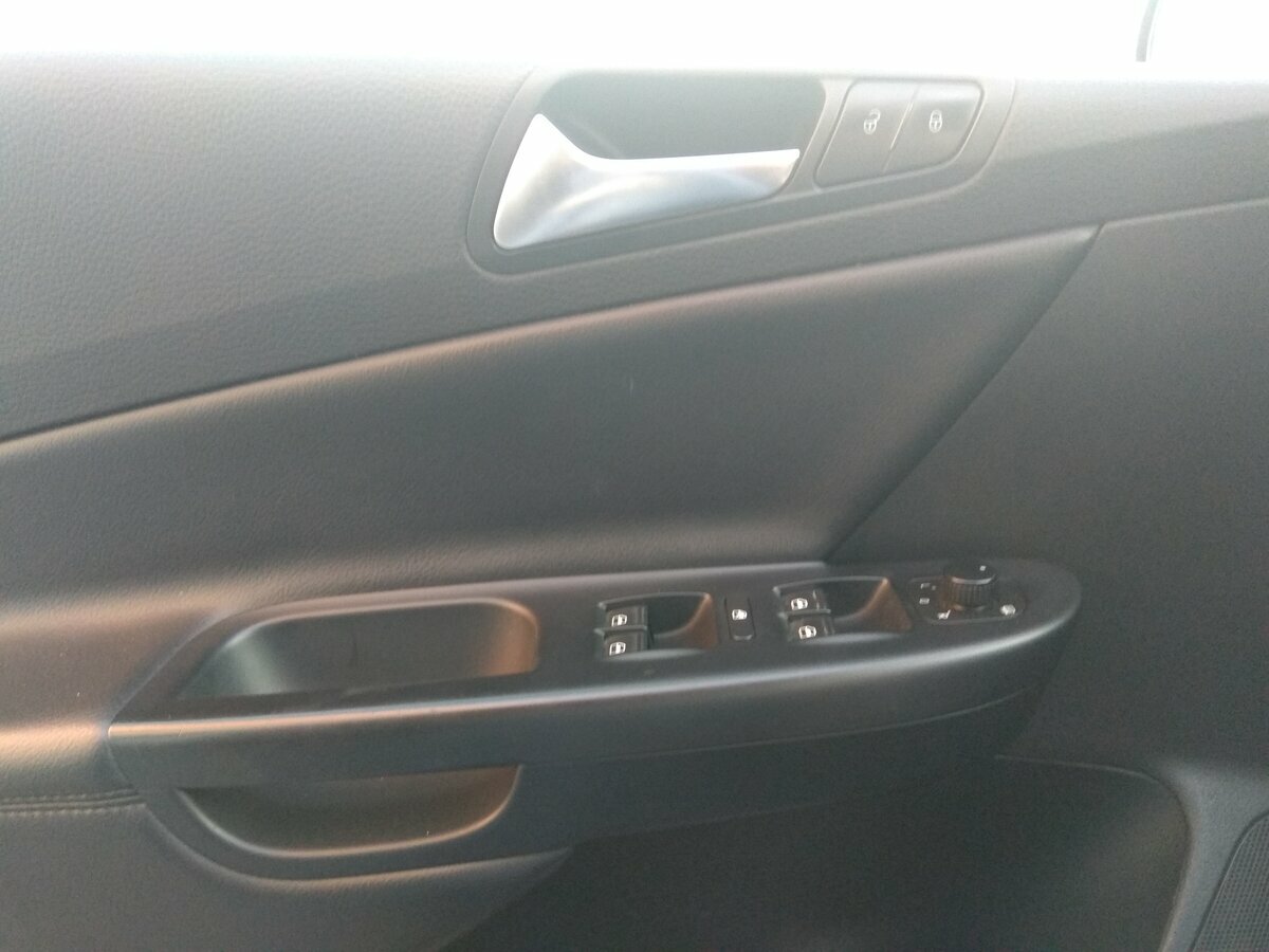 Volkswagen Passat - 13 от автора Марина в Бортжурнале