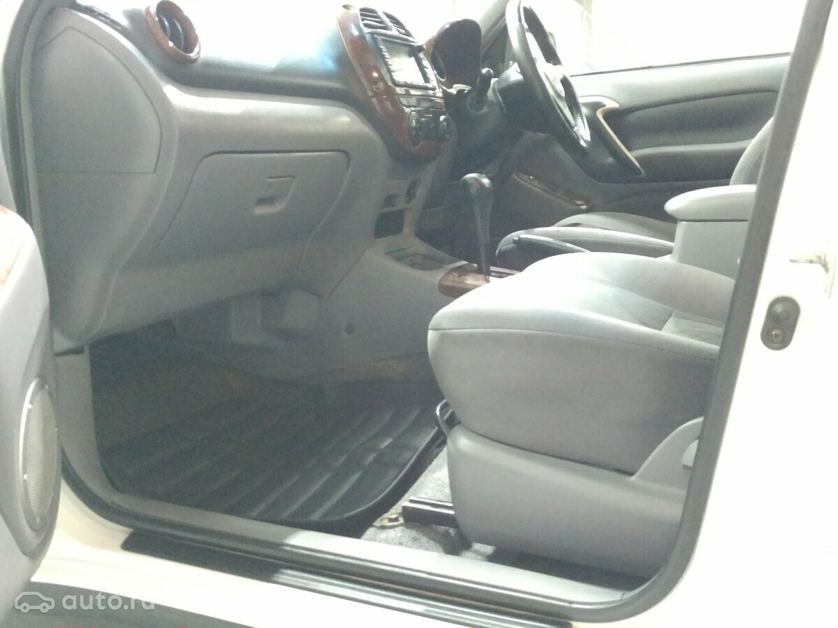 Toyota RAV4 - 1 от автора Владимир в Бортжурнале