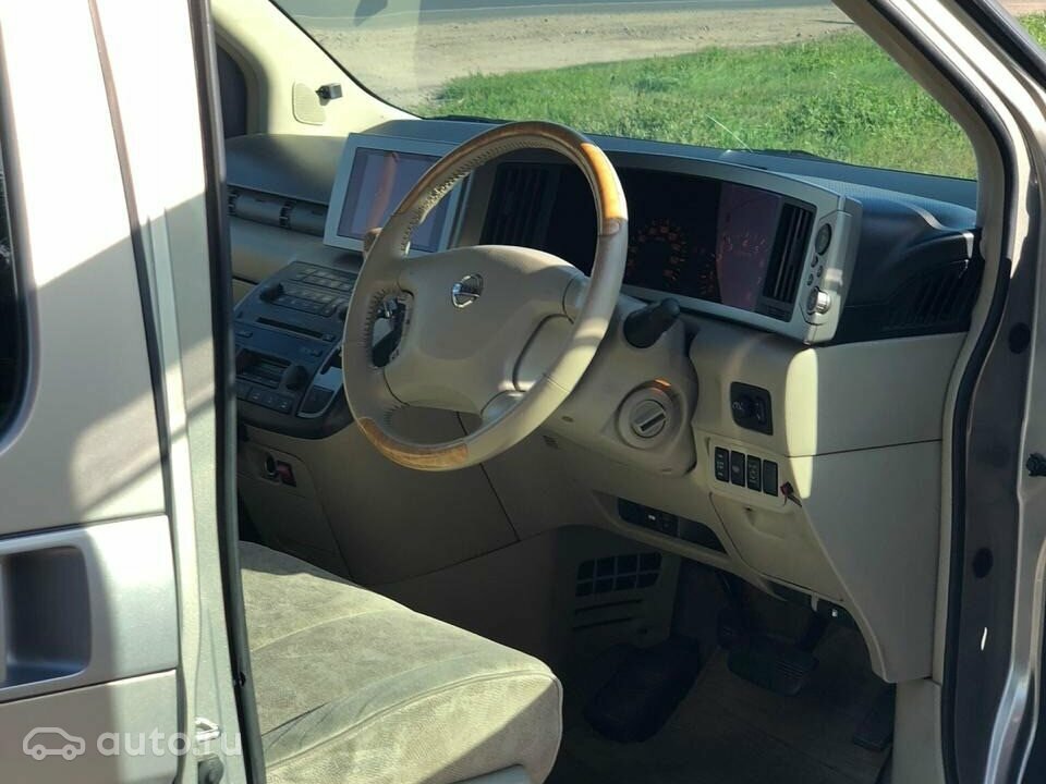 Nissan Elgrand - 5 от автора Зелёный седан в Бортжурнале