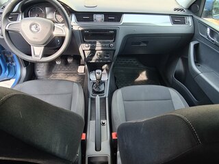 Skoda Rapid - 10 от автора Зелёный седан в Бортжурнале