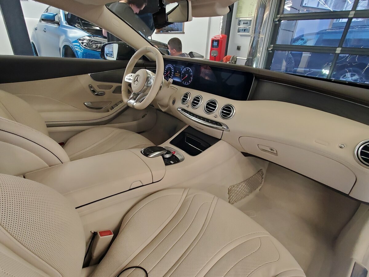 Mercedes-Benz S-Класс - 3 от автора Игорь в Бортжурнале