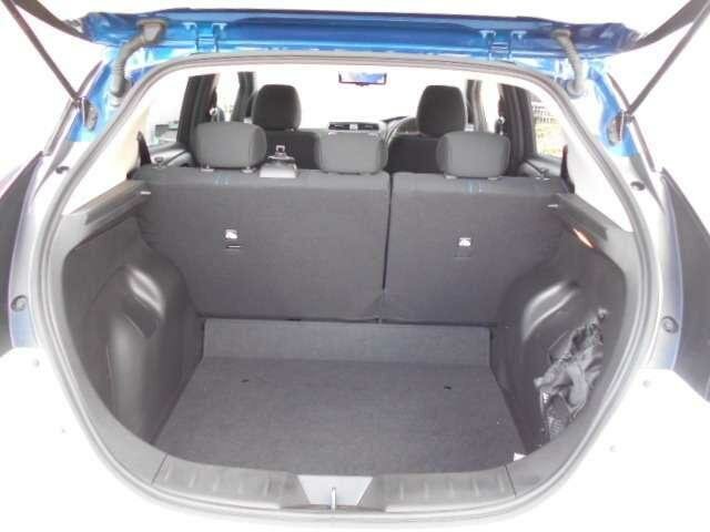 Nissan Leaf - 10 от автора Коричневый минивэн в Бортжурнале
