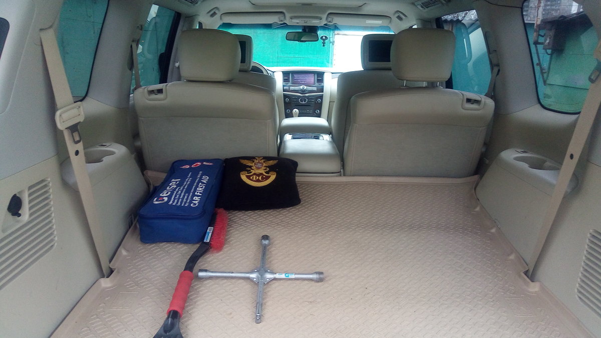 Infiniti QX56 - 9 от автора юрий в Бортжурнале