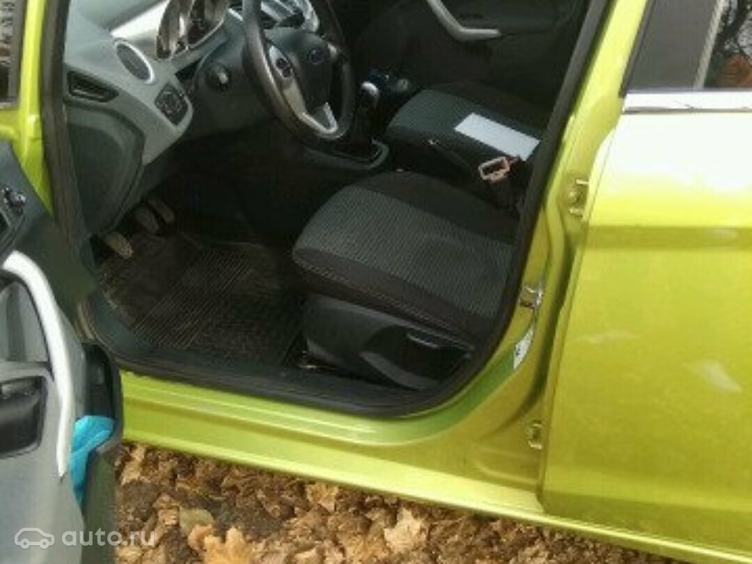 Ford Fiesta - 7 от автора Коричневый седан в Бортжурнале