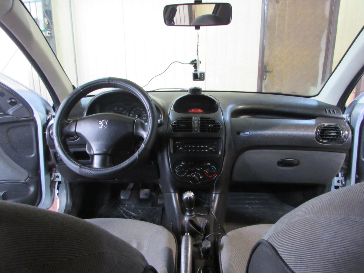 Peugeot 206 - 10 от автора Синий внедорожник в Бортжурнале