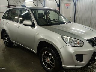 Chery Tiggo (T11) - 2 от автора Красный внедорожник в Бортжурнале
