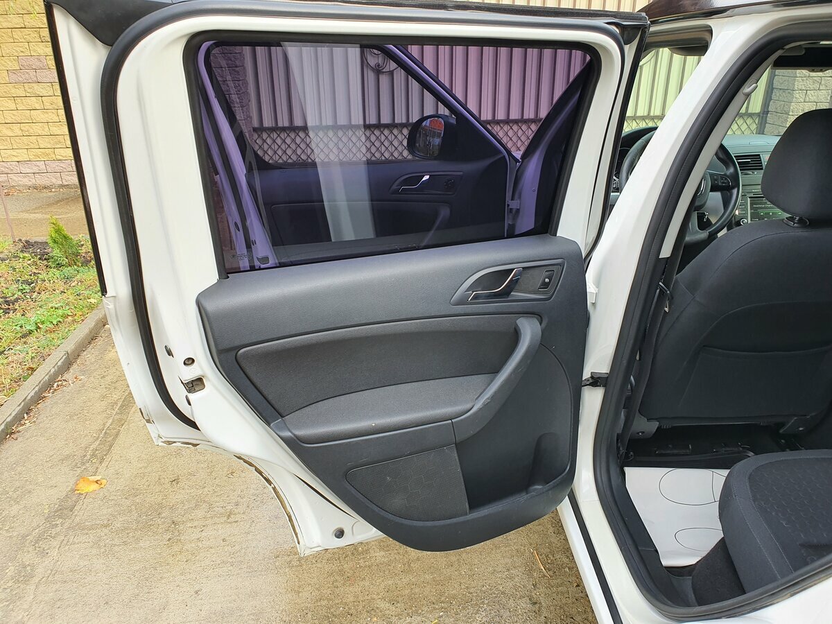 Skoda Yeti - 20 от автора Красный внедорожник в Бортжурнале