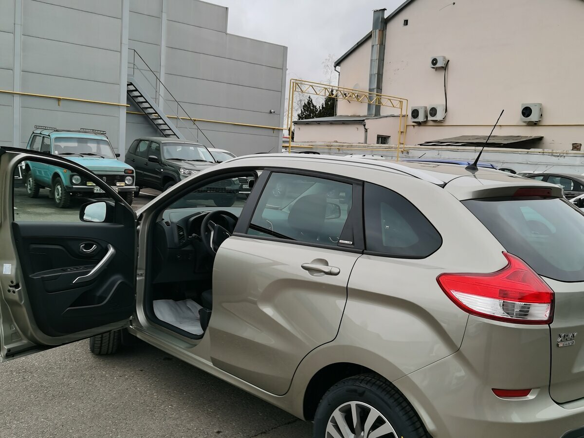 Lada (ВАЗ) XRAY - 4 от автора Владимирович в Бортжурнале