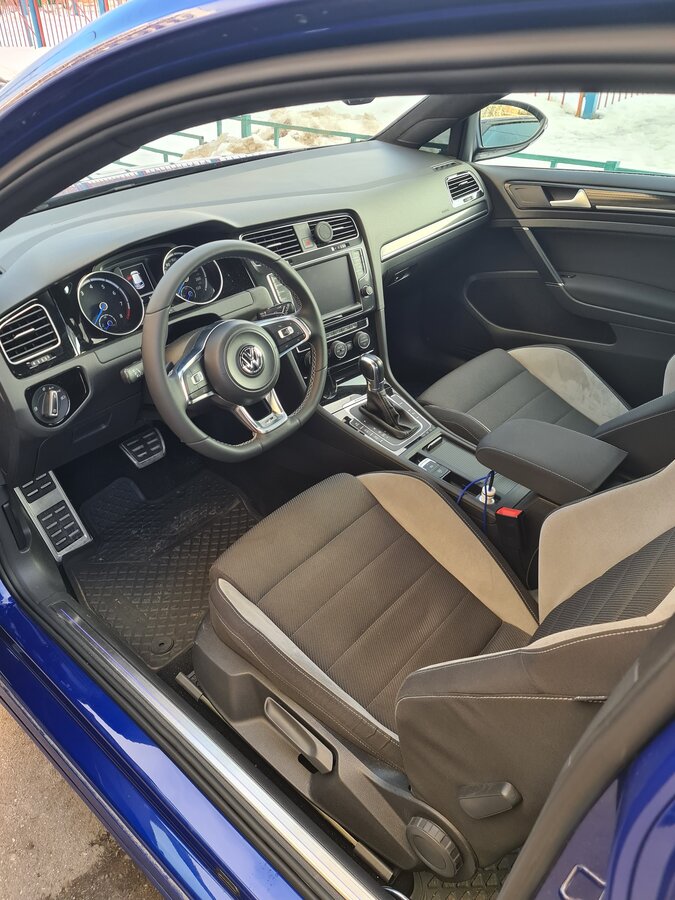 Volkswagen Golf R - 1 от автора Вадим в Бортжурнале