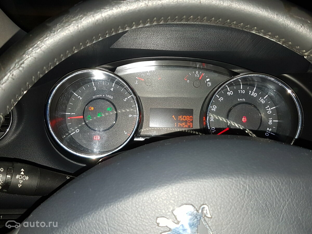 Peugeot 3008 - 20 от автора Красный седан в Бортжурнале