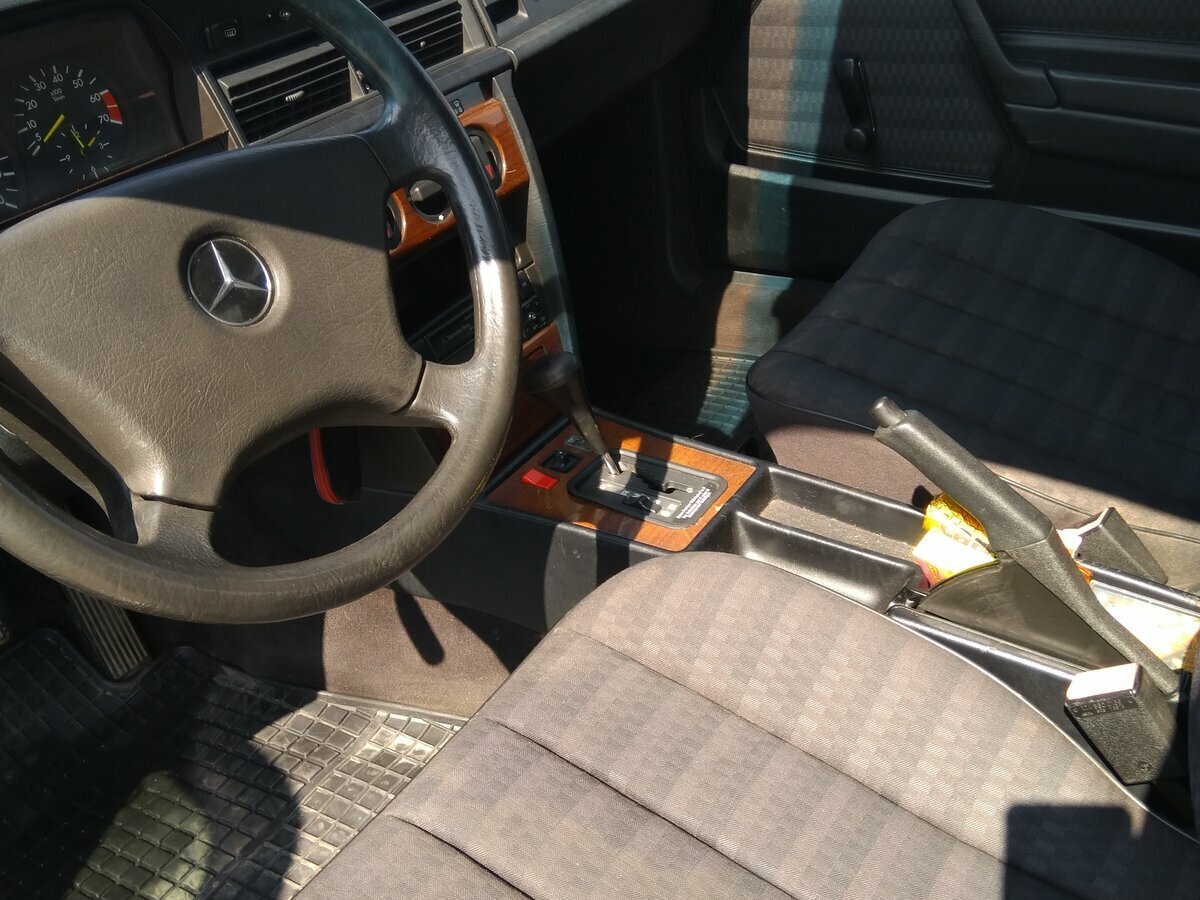 Mercedes-Benz 190 (W201) - 10 от автора Сергей в Бортжурнале