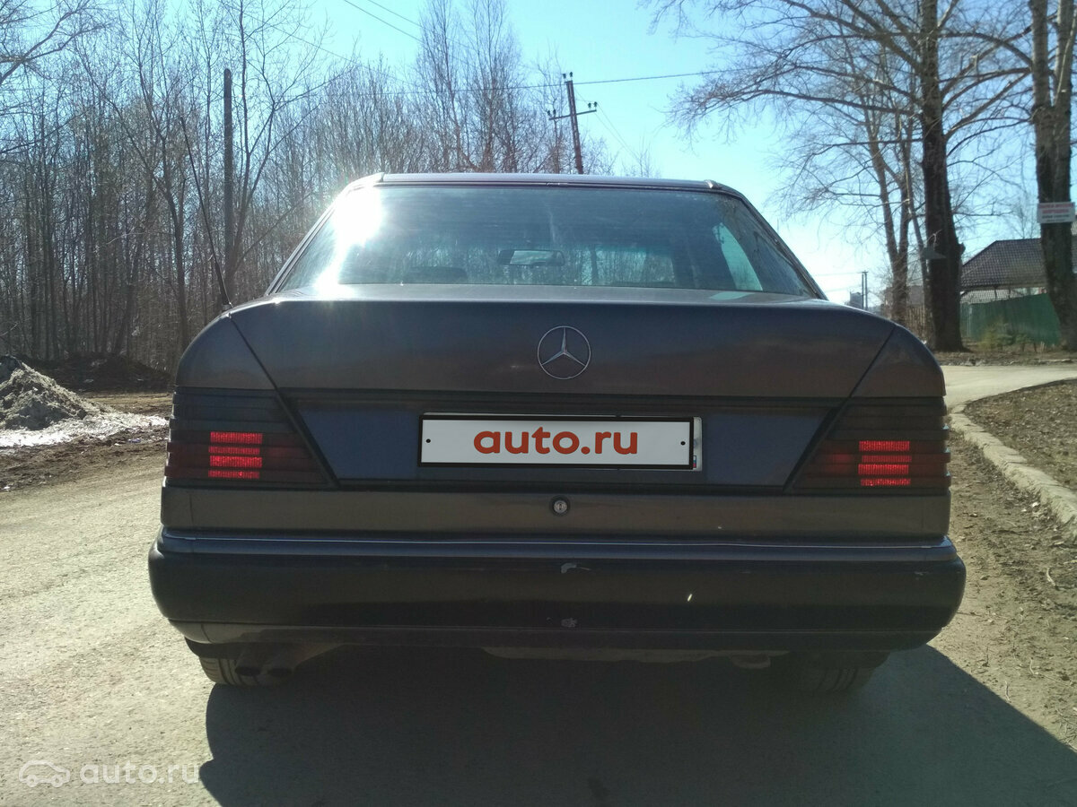 Mercedes-Benz W124 - 5 от автора Синий лимузин в Бортжурнале